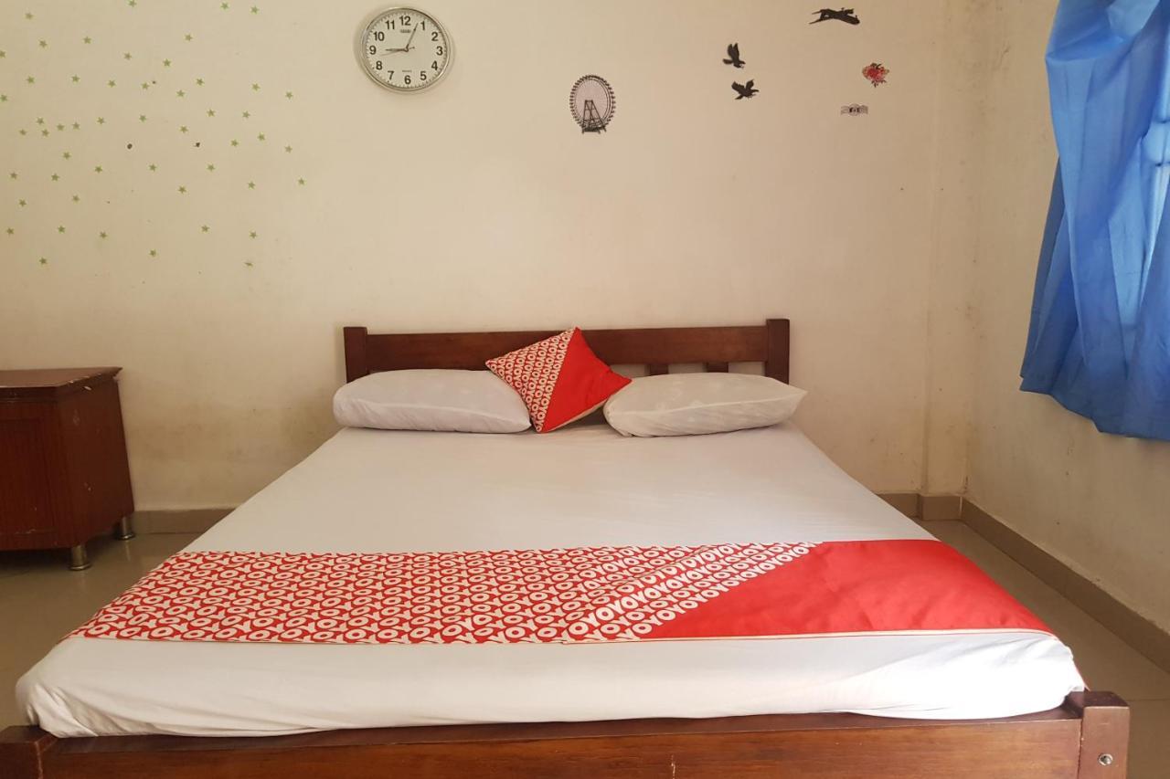 Oyo 91647 Sanina Residence بيماتانغسياتار المظهر الخارجي الصورة
