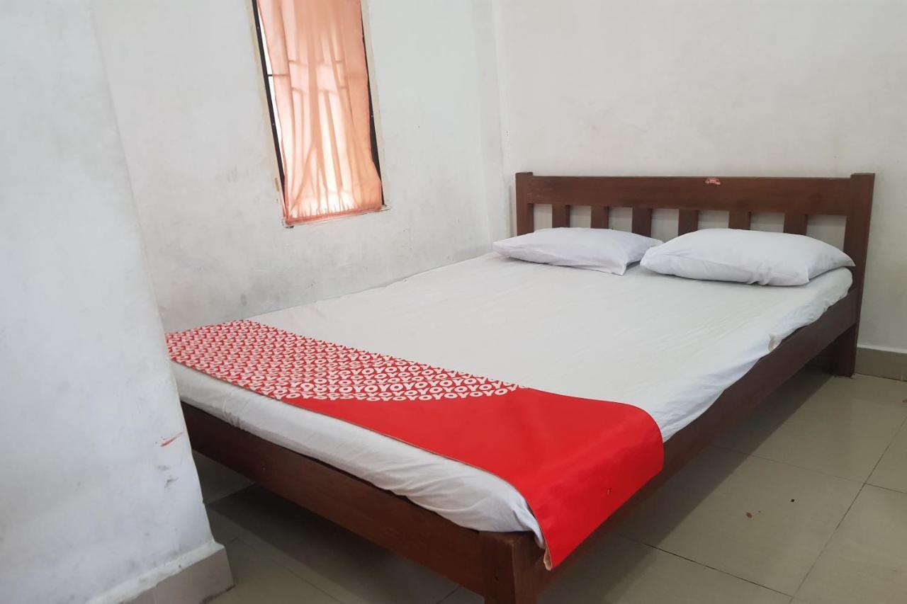 Oyo 91647 Sanina Residence بيماتانغسياتار المظهر الخارجي الصورة